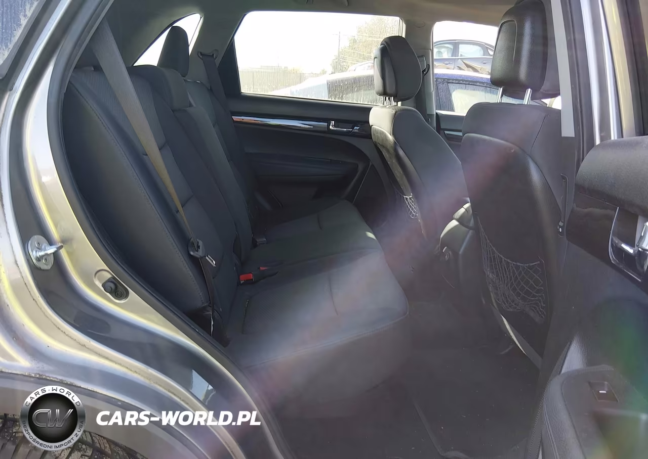 2012 Kia Sorento Lx VIN:5XYKT4A61CG228954 - 8