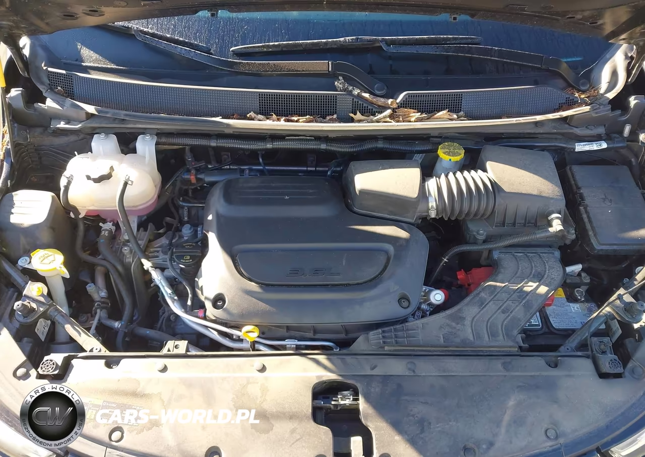 2026 Chrysler Pacifica Select VIN:2C4RC1BG7TR155203 - 10