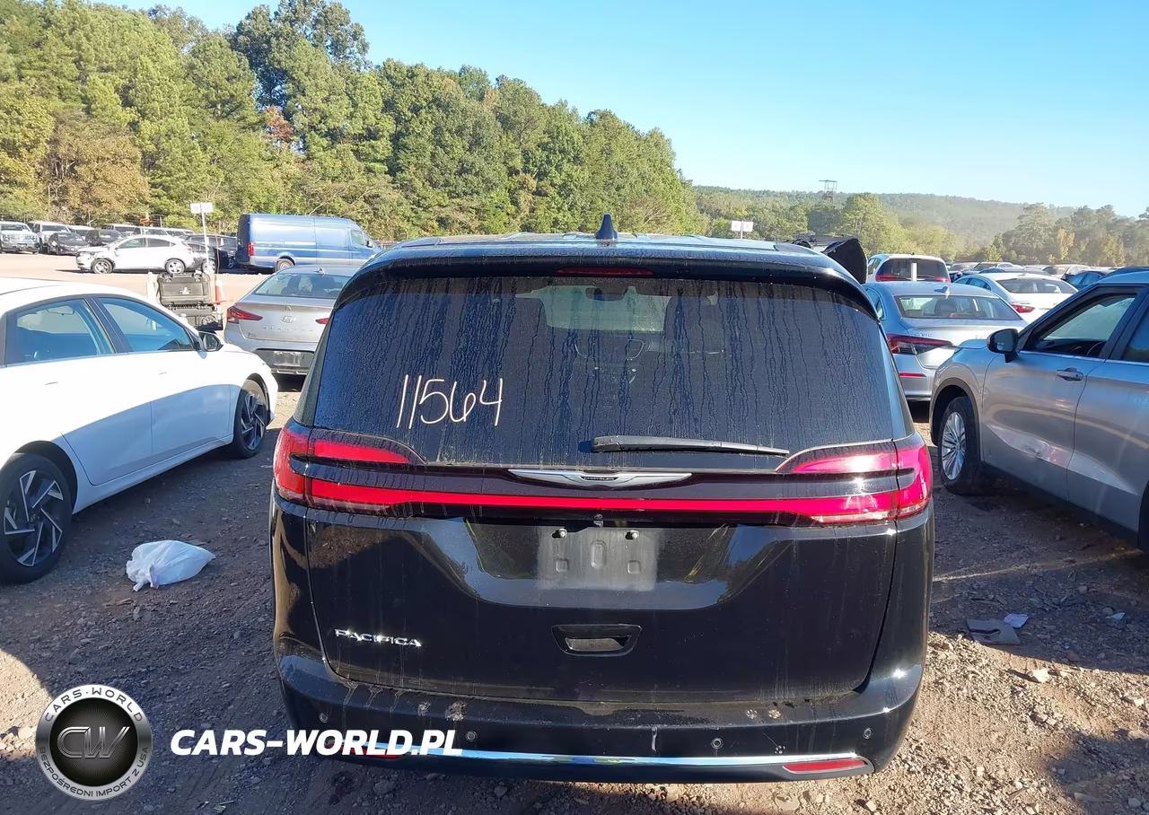2026 Chrysler Pacifica Select VIN:2C4RC1BG7TR155203 - 16