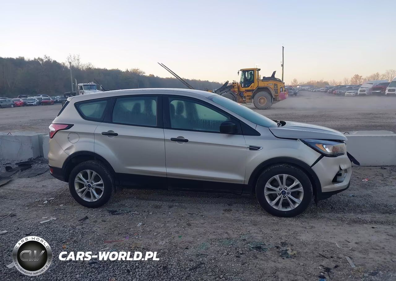 2018 Ford Escape S VIN:1FMCU0F7XJUB22876 - 13