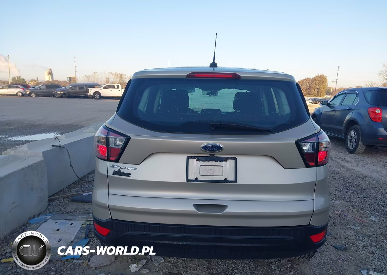 2018 Ford Escape S VIN:1FMCU0F7XJUB22876 - 16