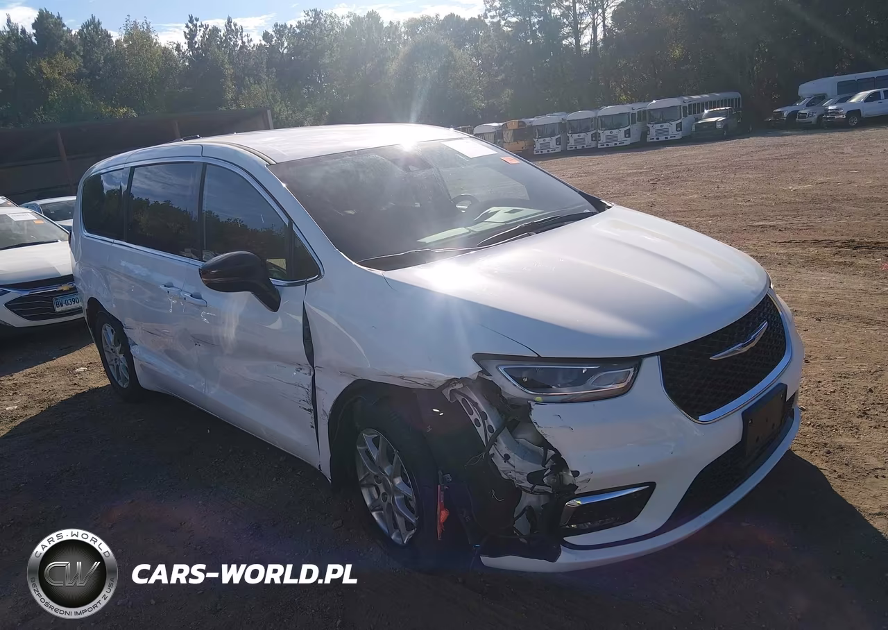 2025 Chrysler Pacifica Select