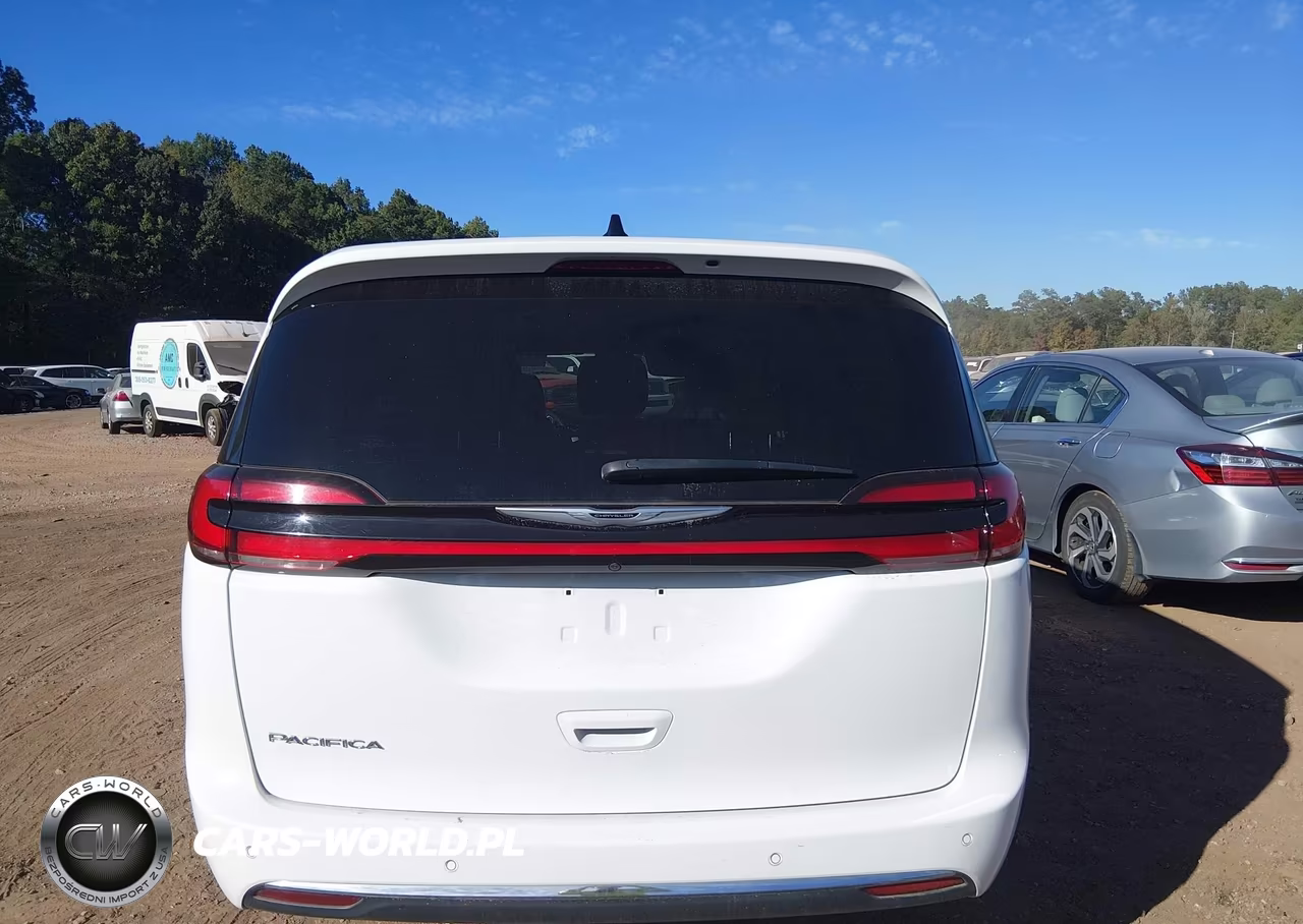 2025 Chrysler Pacifica Select VIN:2C4RC1BG7SR531929 - 15