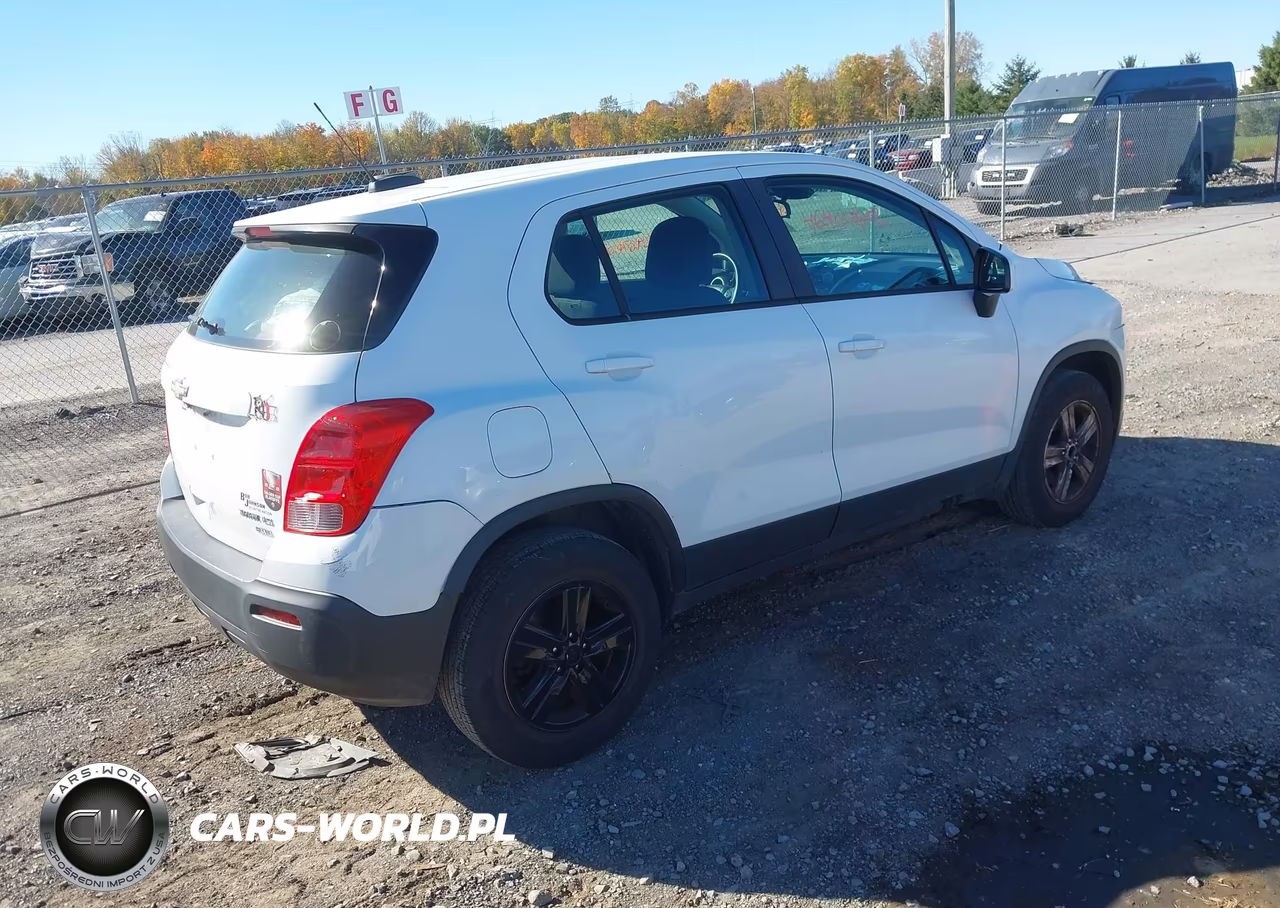 2015 Chevrolet Trax 1Ls VIN:KL7CJPSB1FB103827 - 4