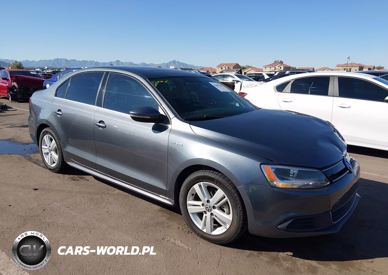 2013 Volkswagen Jetta Hybrid Sel
