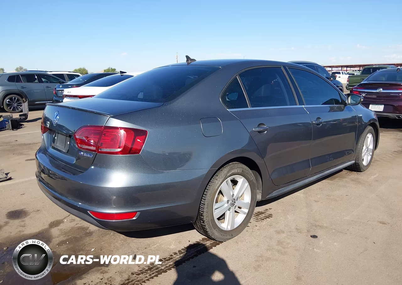 2013 Volkswagen Jetta Hybrid Sel VIN:3VW637AJ4DM303395 - 4