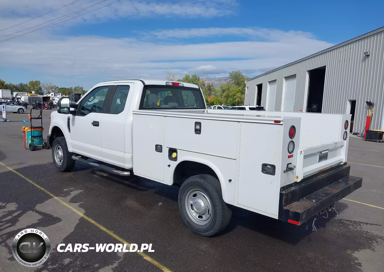 2017 Ford F-250 Xl VIN:1FD7X2B68HED72882 - 3