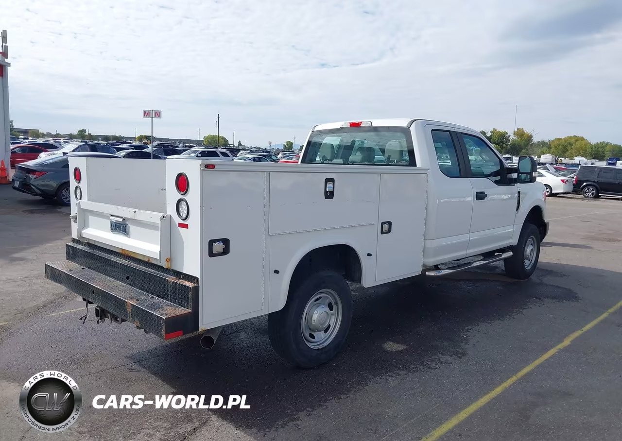 2017 Ford F-250 Xl VIN:1FD7X2B68HED72882 - 4