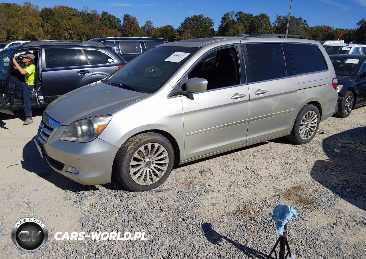 2006 Honda Odyssey Touring VIN:5FNRL38866B067545 - 2