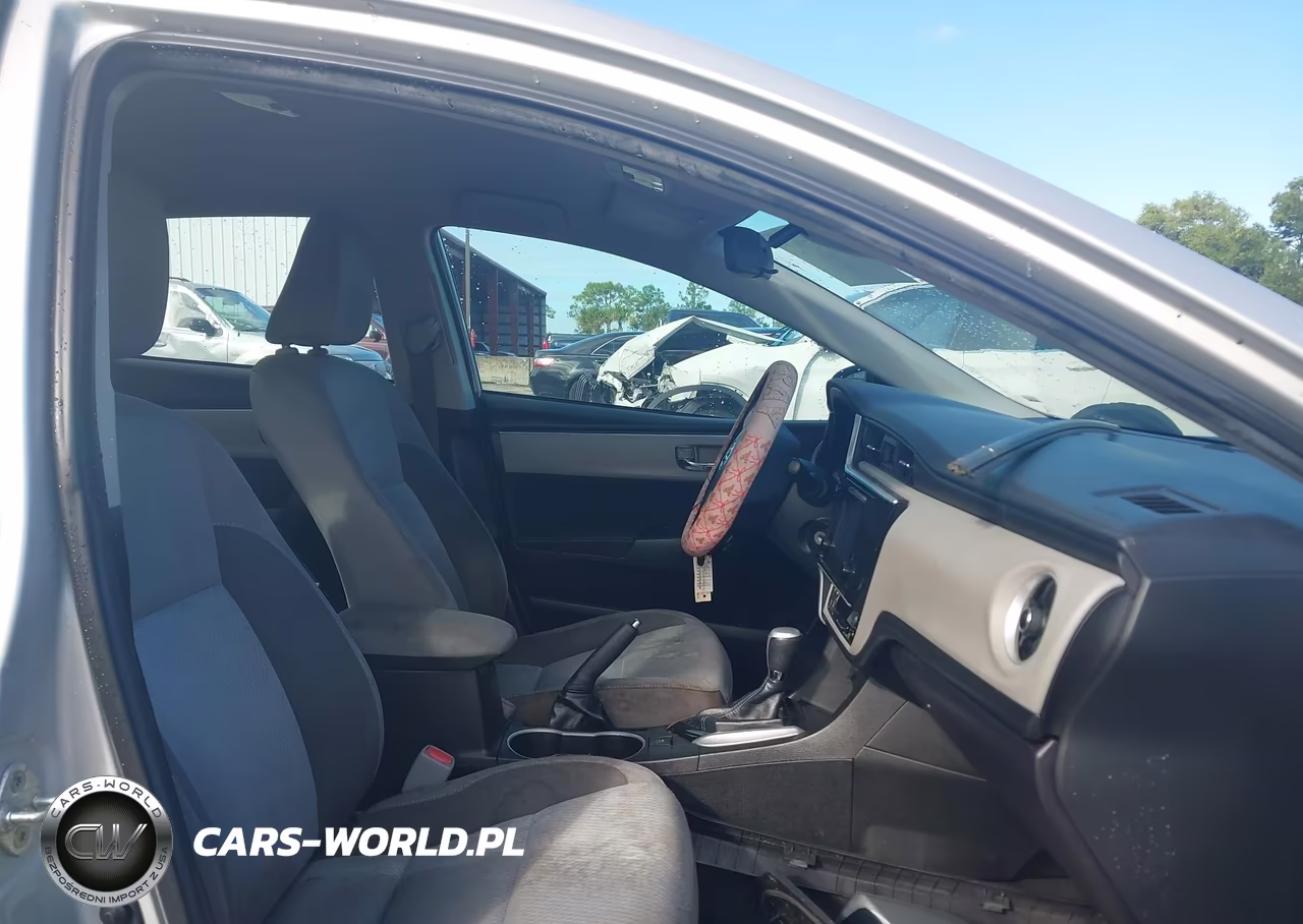 2019 Toyota Corolla Le VIN:5YFBURHE9KP885406 - 5