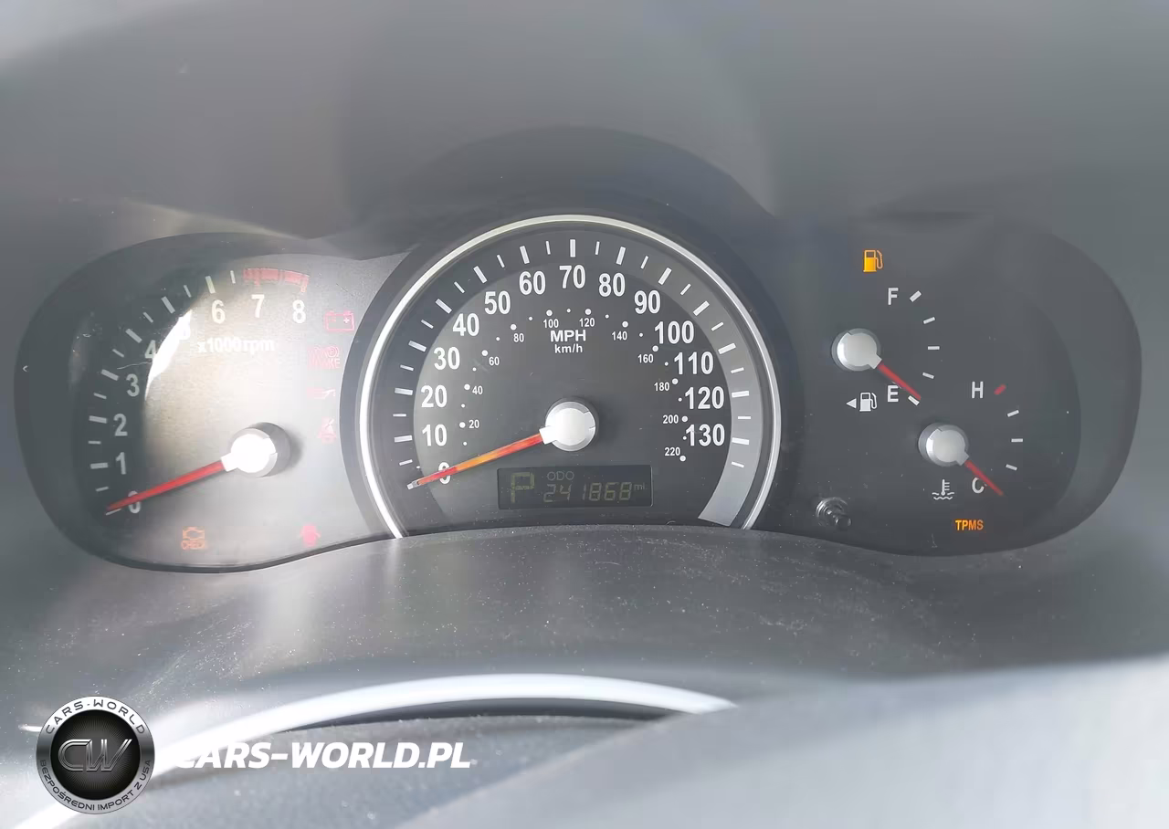 2011 Kia Sedona Lx VIN:KNDMG4C76B6376411 - 7