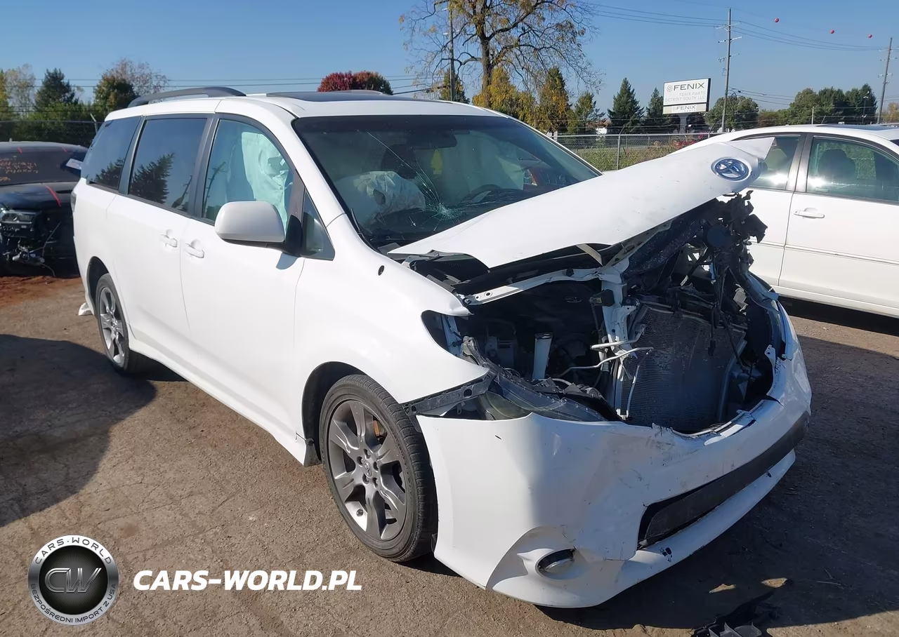 2011 Toyota Sienna Se – zdjęcie 1 z 16