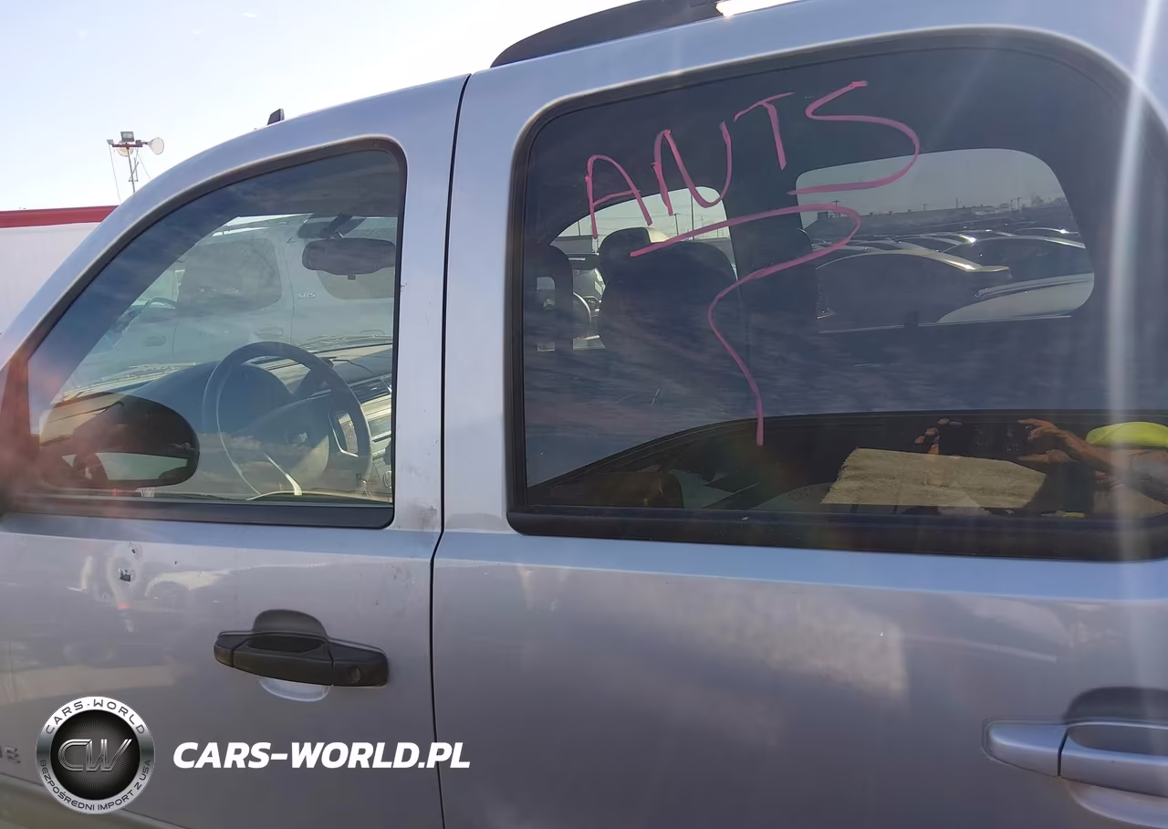 2010 Chevrolet Tahoe Lt VIN:1GNMCBE3XAR148913 - 14