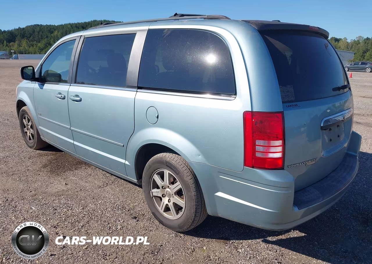 2008 Chrysler Town & Country Touring VIN:2A8HR54P48R710915 - 3
