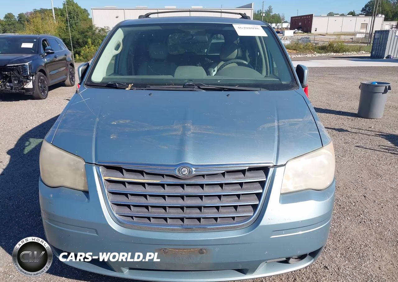 2008 Chrysler Town & Country Touring VIN:2A8HR54P48R710915 - 6