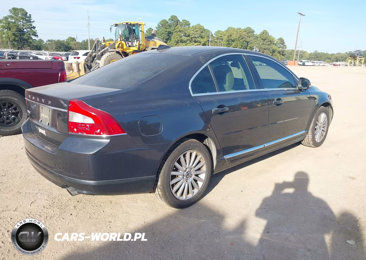 2013 Volvo S80 3.2-3.2 Platinum-3.2 Premier Plus VIN:YV1952AS2D1166700 - 4