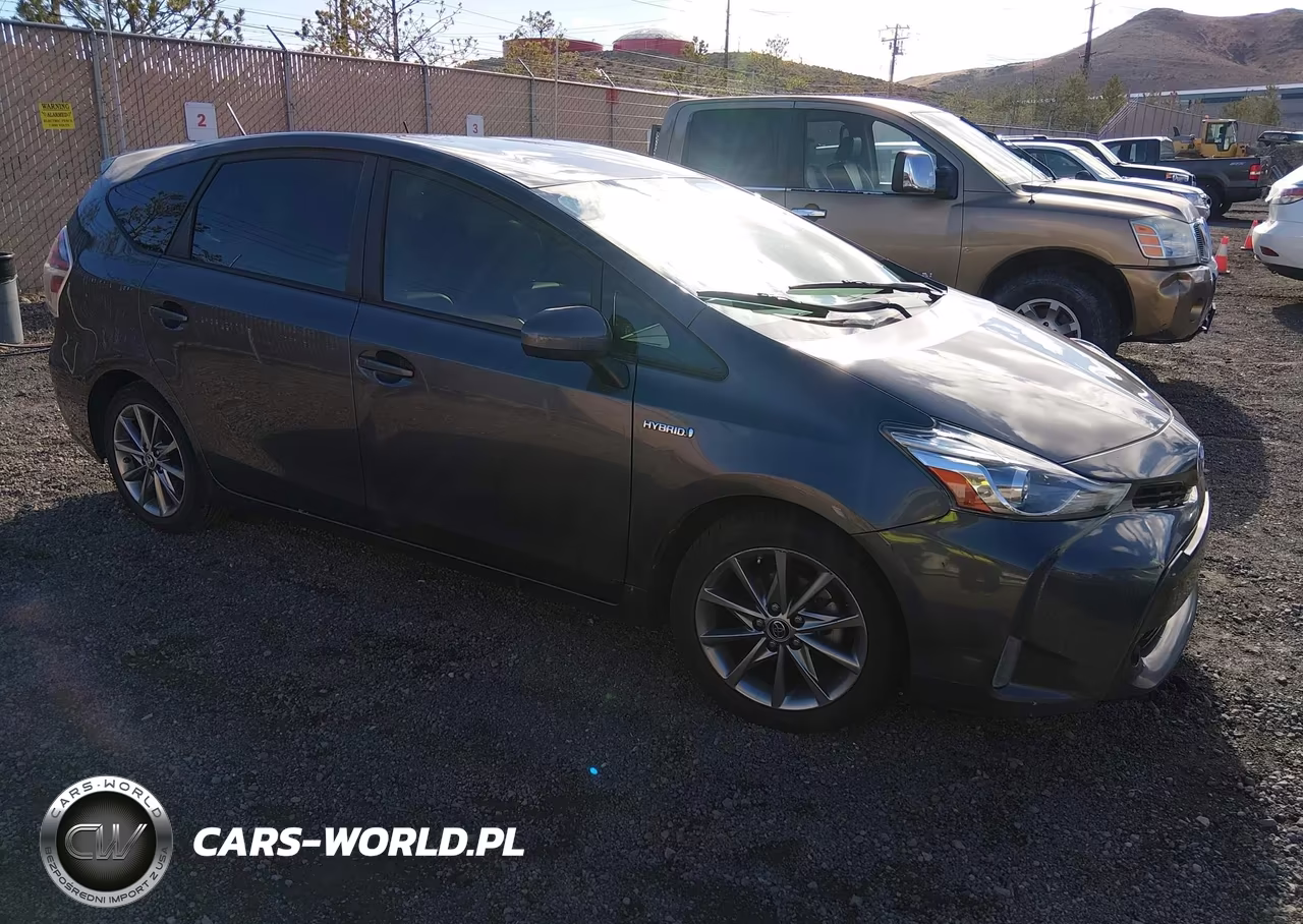 2016 Toyota Prius V Five