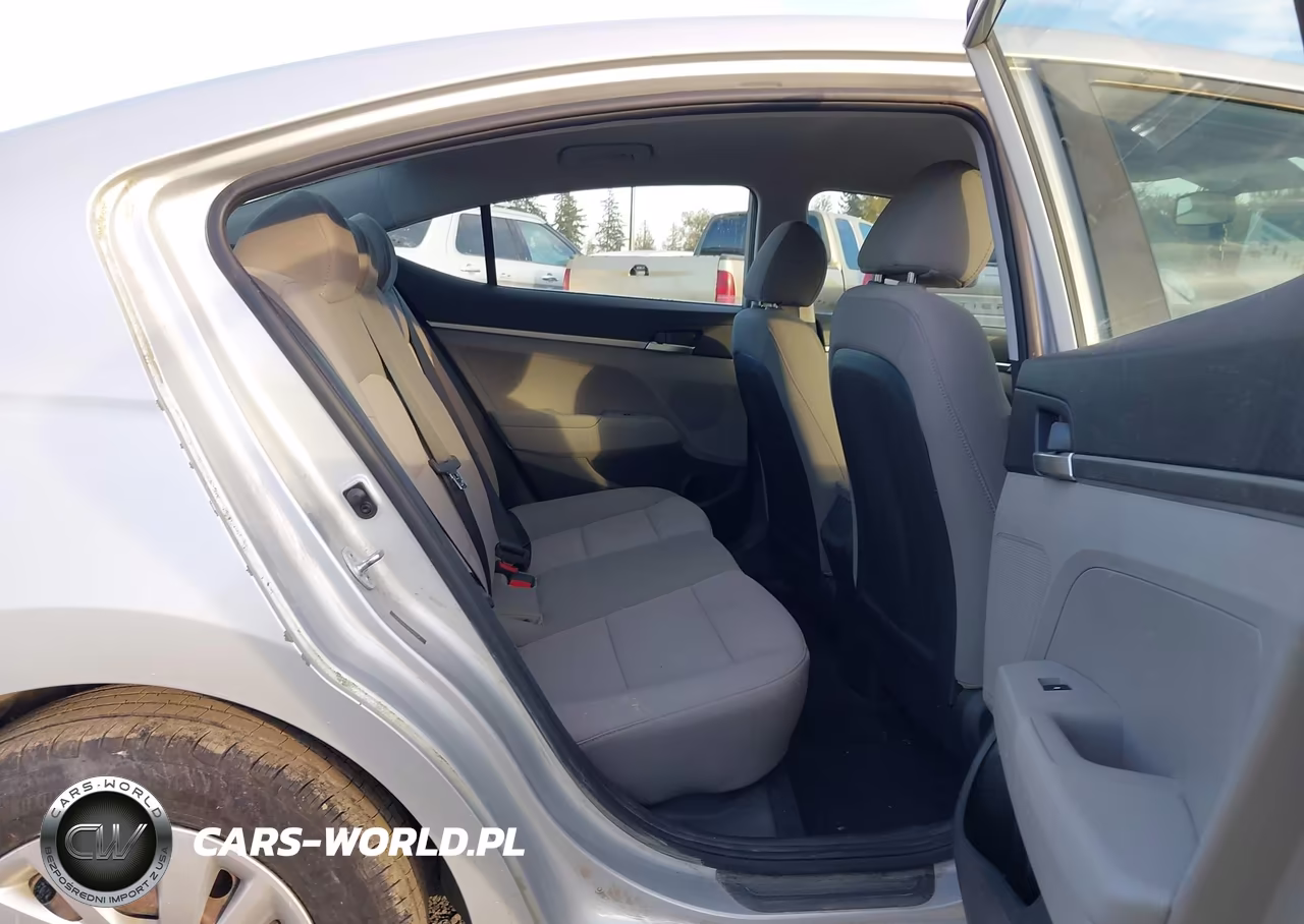2019 Hyundai Elantra Se VIN:5NPD74LF2KH495358 - 8