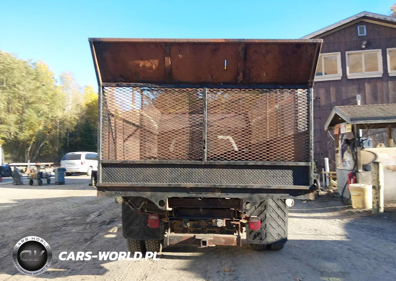 2008 Ford F-550 Chassis Xl-Xlt VIN:1FDAF57R28EC78106 - 17