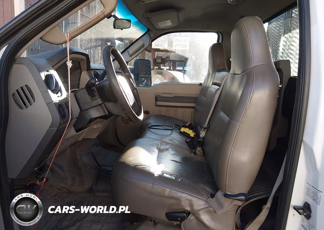 2008 Ford F-550 Chassis Xl-Xlt VIN:1FDAF57R28EC78106 - 6