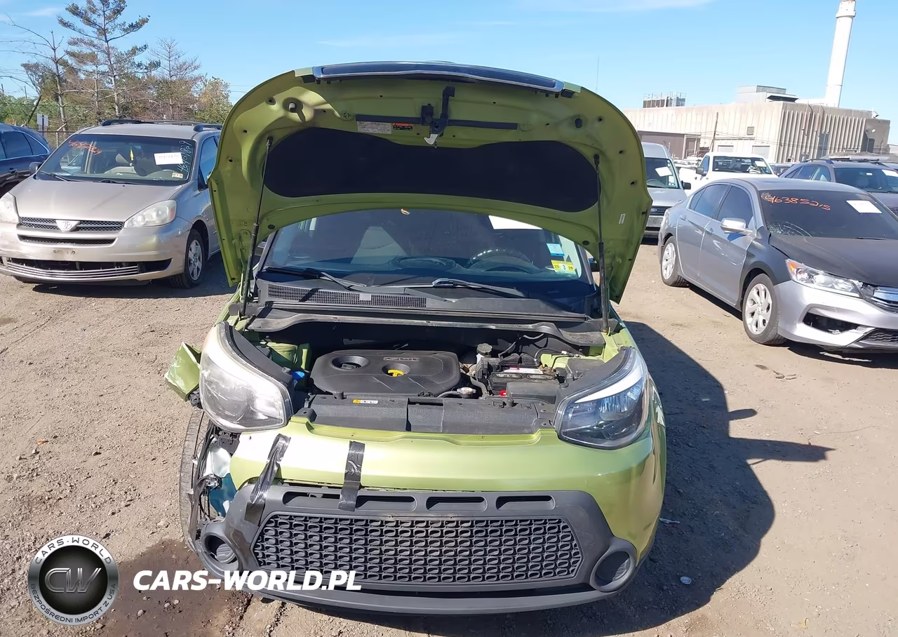 2015 Kia Soul + VIN:KNDJP3A53F7784864 - 10