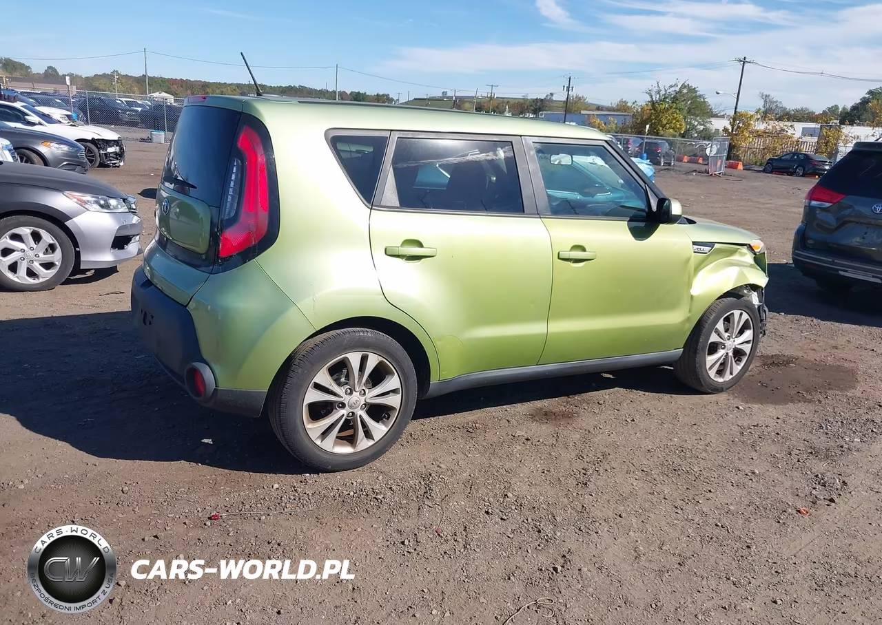 2015 Kia Soul + VIN:KNDJP3A53F7784864 - 4