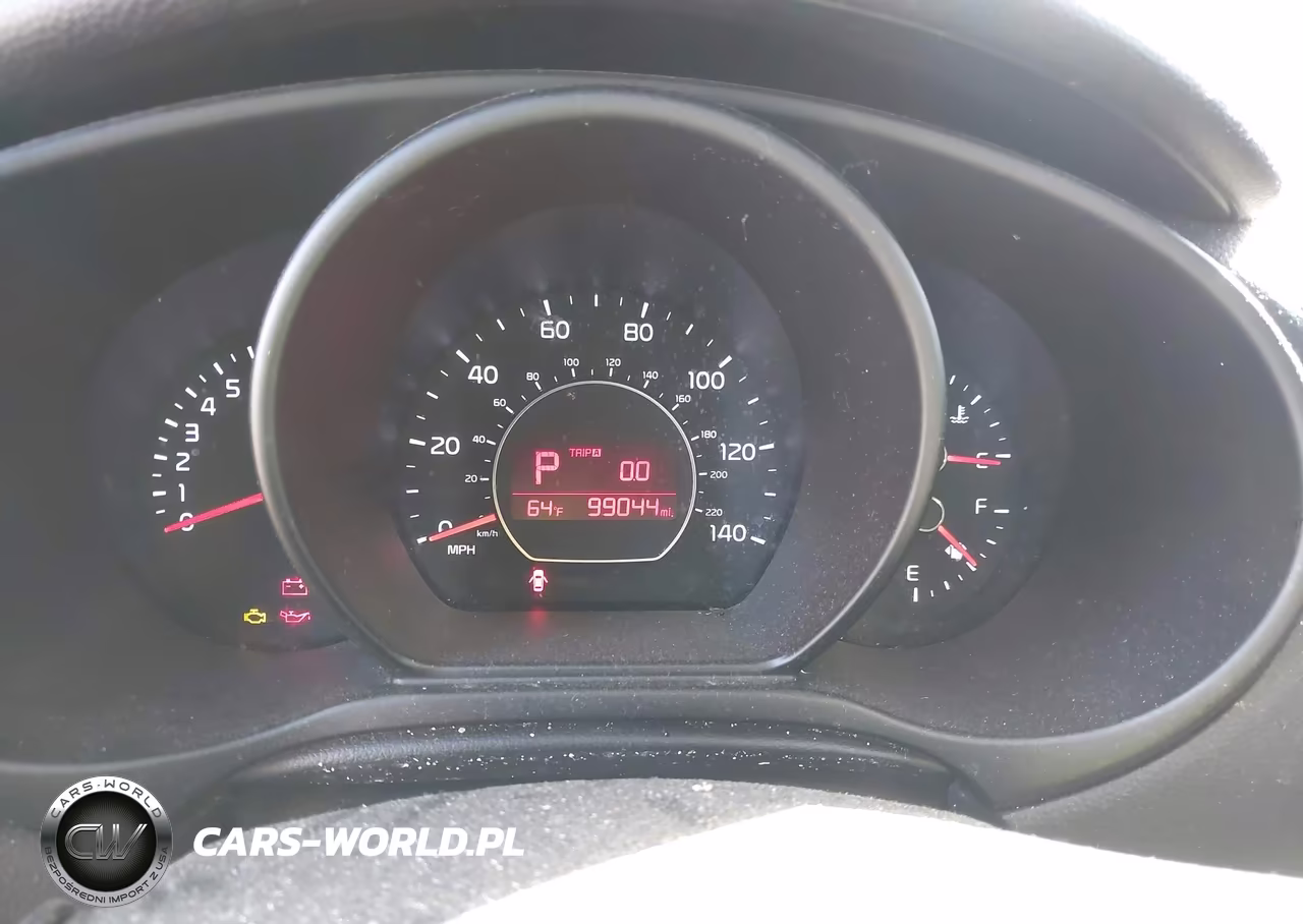 2015 Kia Soul + VIN:KNDJP3A53F7784864 - 7
