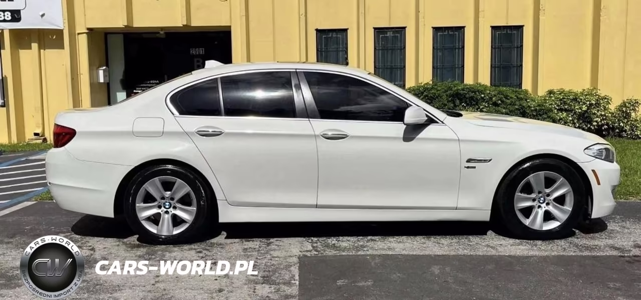 2012 BMW 528I xDrive VIN:WBAXH5C56CDW08613 - 13