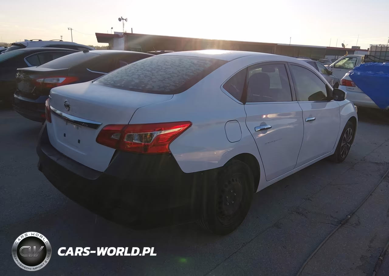 2017 Nissan Sentra S VIN:3N1AB7AP9HY373156 - 4