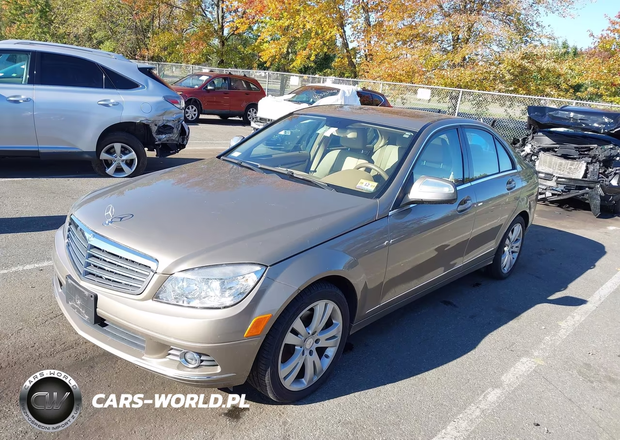 2008 Mercedes-Benz C 300 Luxury 4Matic-Sport 4Matic VIN:WDDGF81XX8F092370 - 2