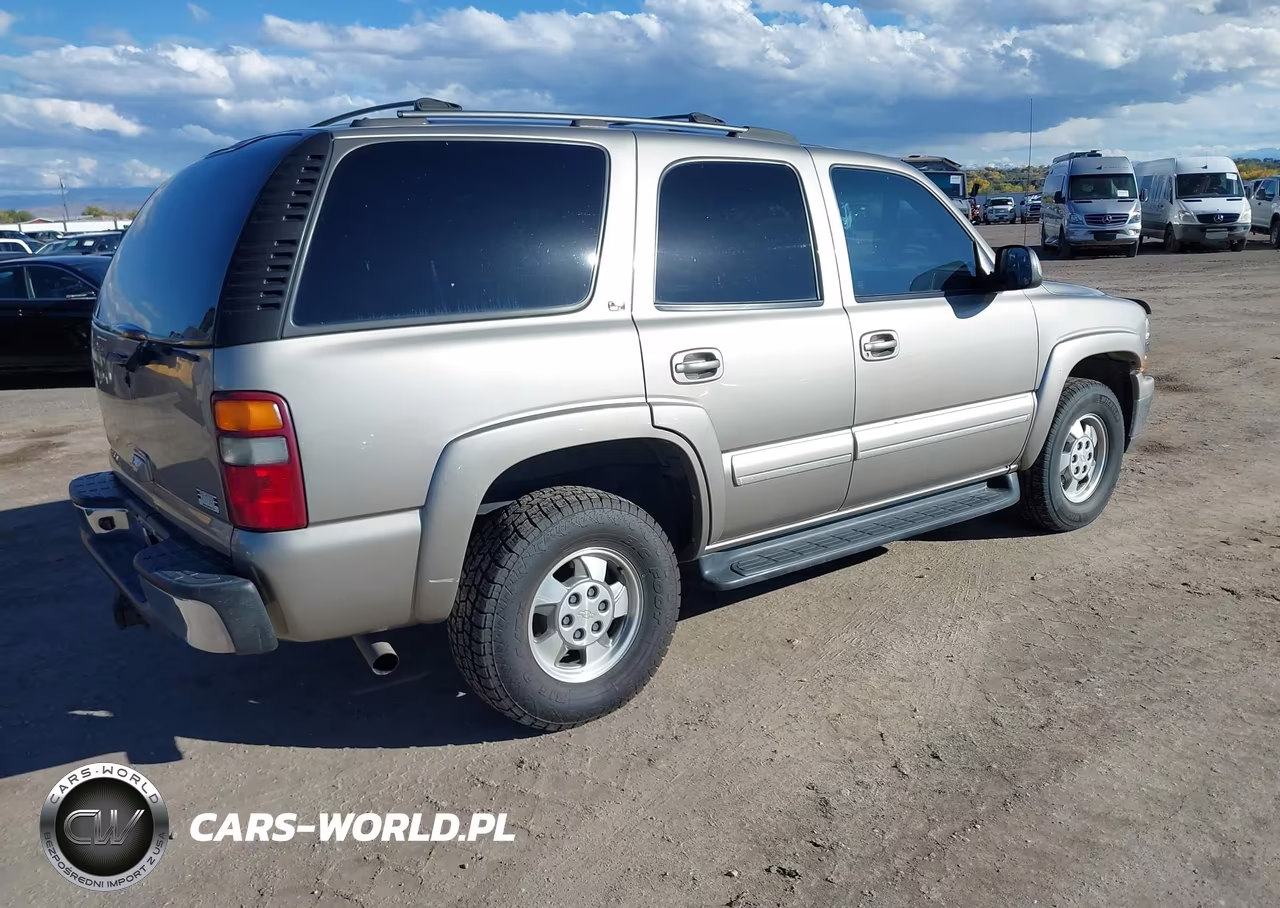 2002 Chevrolet Tahoe Lt VIN:1GNEK13T52R212717 - 4