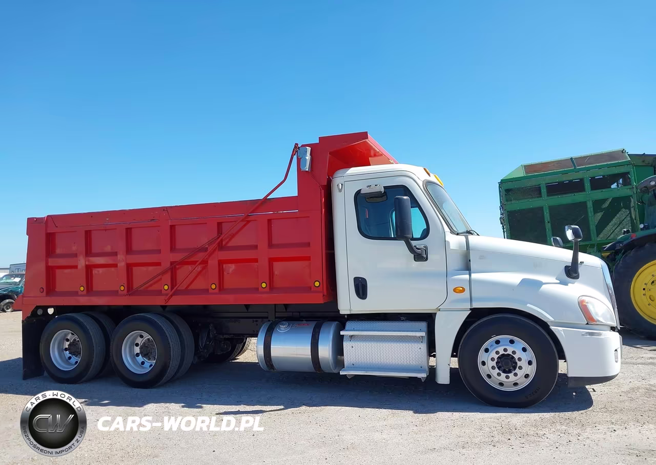 2013 Freightliner Cascadia 125 VIN:3AKJGEDVXDSFH4799 - 13