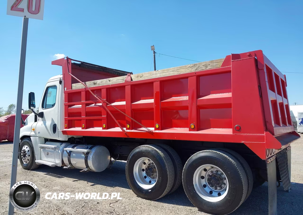 2013 Freightliner Cascadia 125 VIN:3AKJGEDVXDSFH4799 - 14