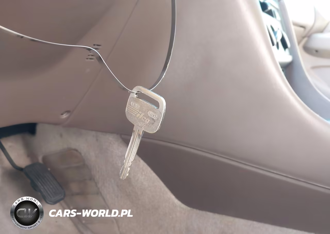 1998 Toyota Camry Le VIN:4T1BG22K1WU827260 - 11