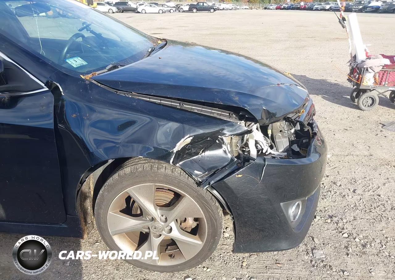 2014 Toyota Camry Se Sport VIN:4T1BF1FK2EU750548 - 6