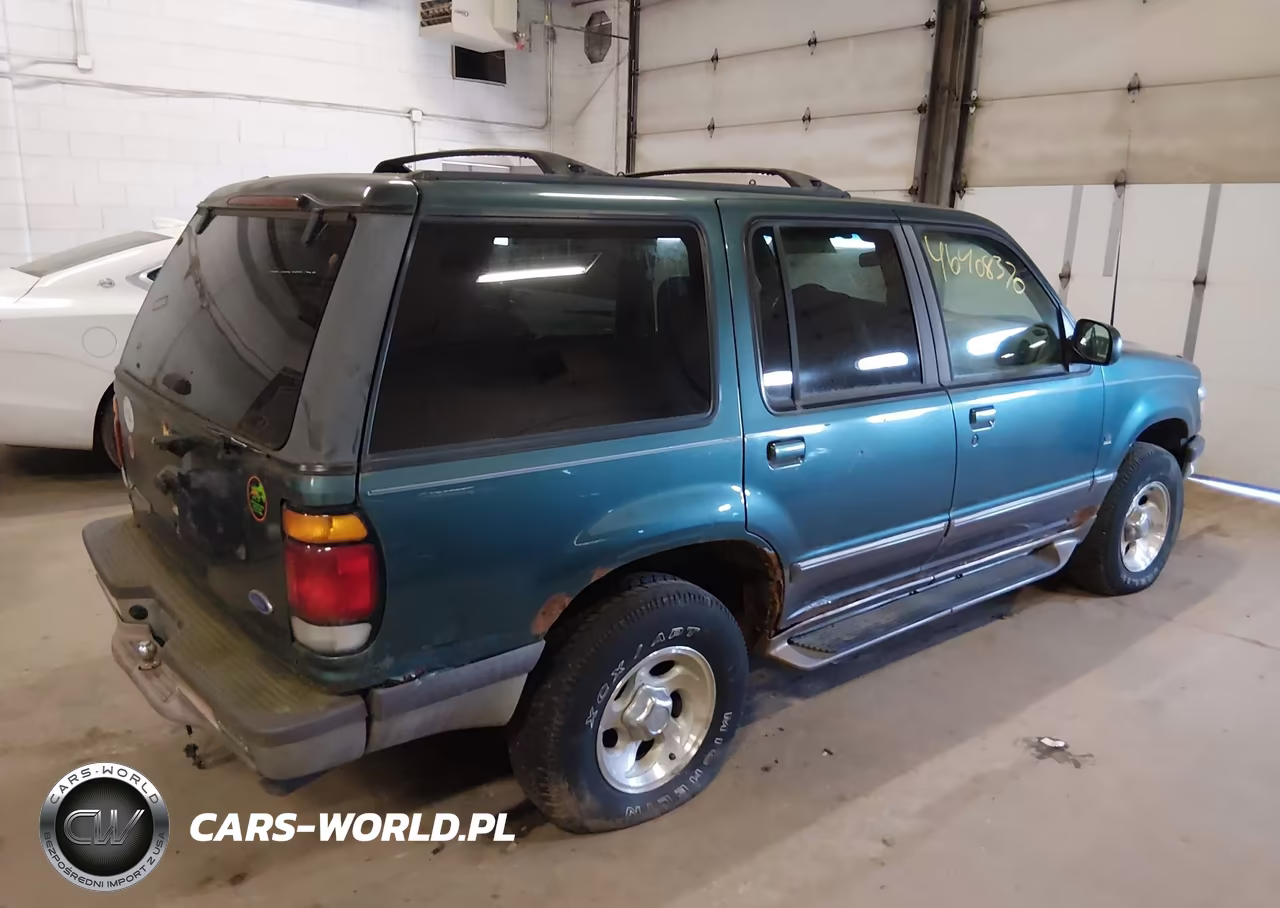 1997 Ford Explorer Eddie Bauer-Limited-Xlt VIN:1FMDU35PXVZC19107 - 4