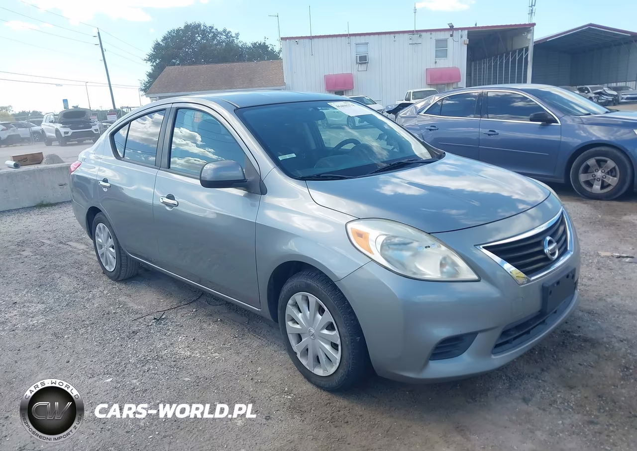 2012 Nissan Versa 1.6 Sv