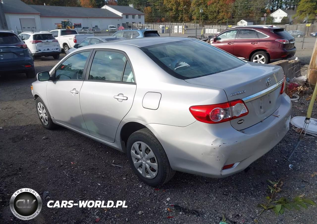 2011 Toyota Corolla Le VIN:2T1BU4EE9BC719734 - 3