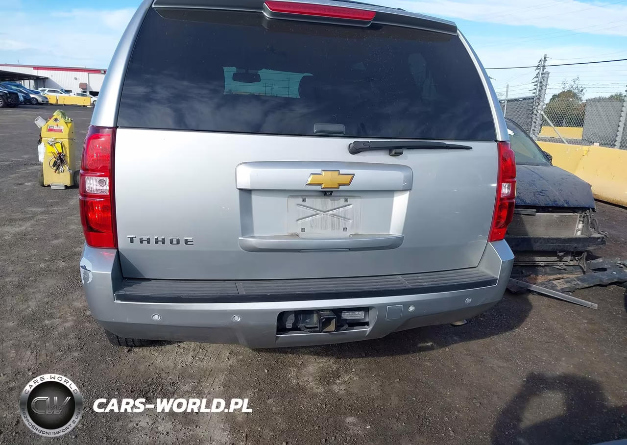 2014 Chevrolet Tahoe Lt VIN:1GNSCBE02ER244196 - 16