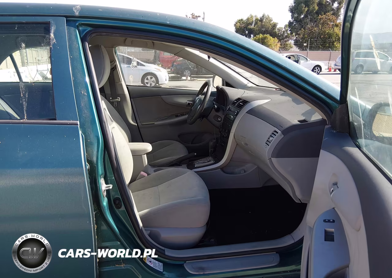 2010 Toyota Corolla Le VIN:1NXBU4EEXAZ334065 - 5