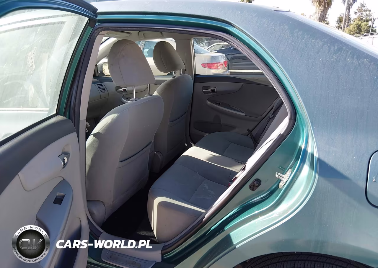 2010 Toyota Corolla Le VIN:1NXBU4EEXAZ334065 - 8