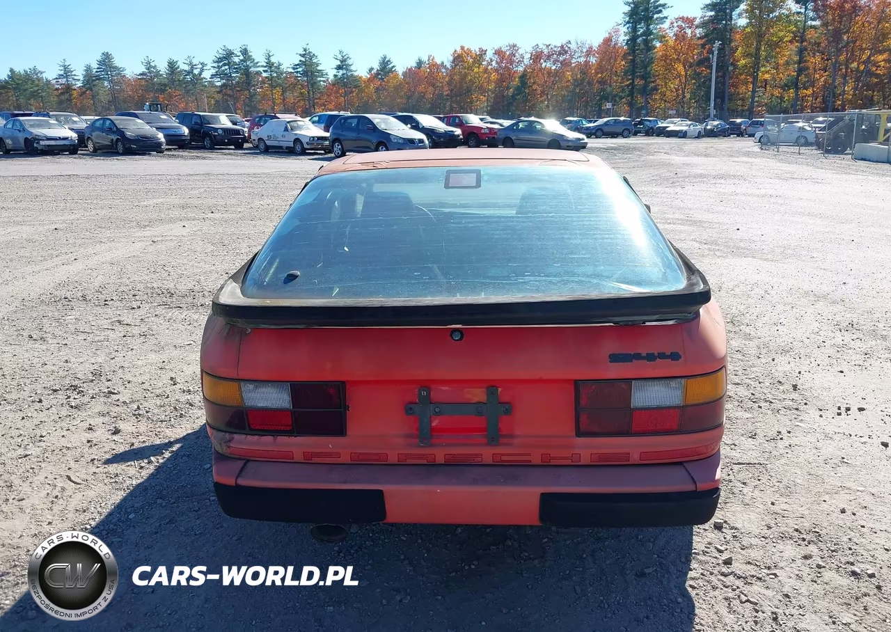 1986 Porsche 944 VIN:WP0AA0944GN451582 - 15