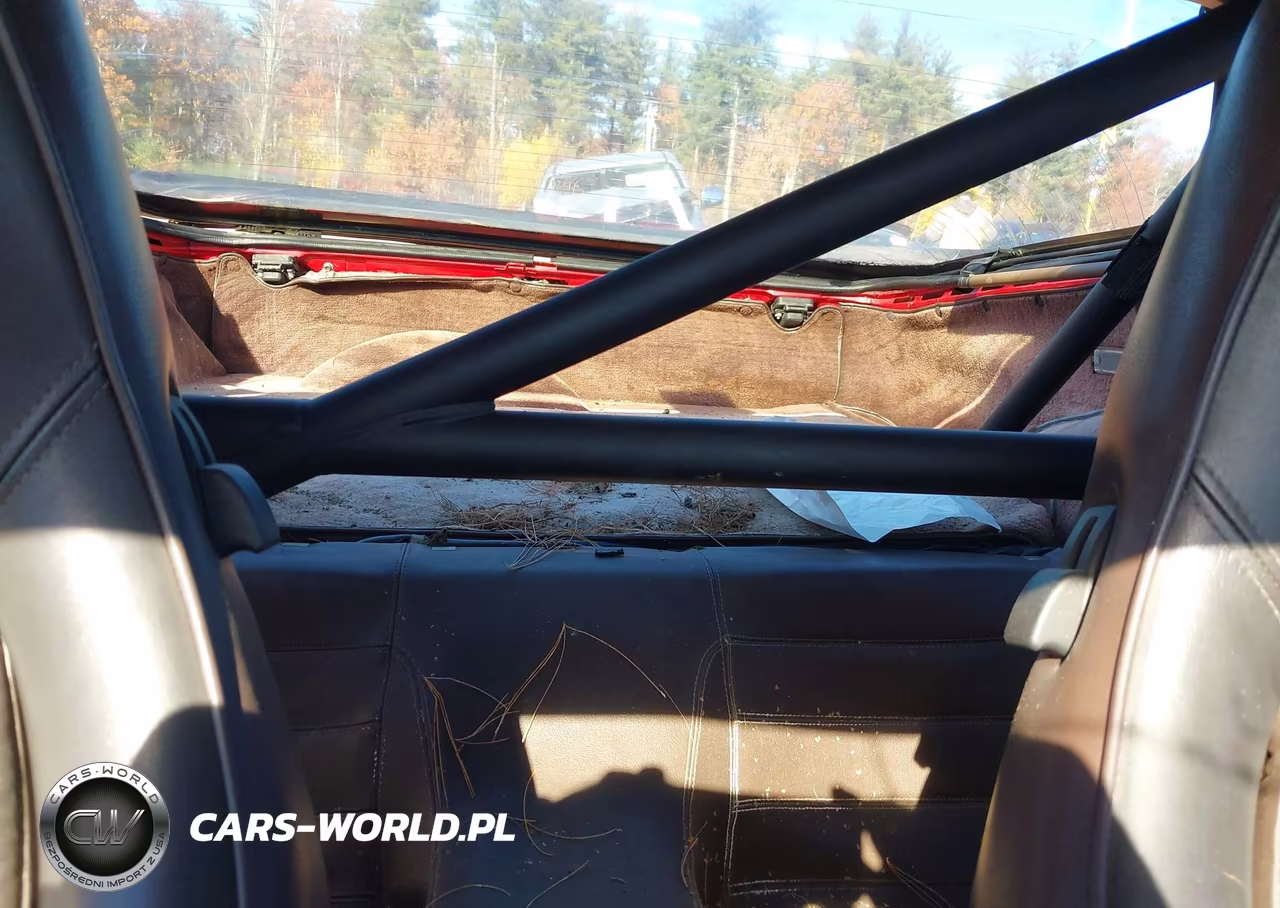 1986 Porsche 944 VIN:WP0AA0944GN451582 - 8