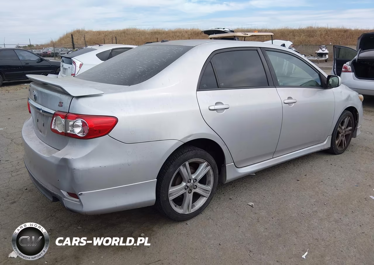 2013 Toyota Corolla S VIN:5YFBU4EE7DP166780 - 4