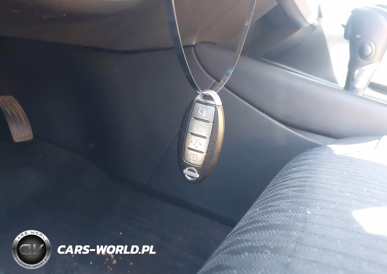2017 Nissan Altima 2.5 S VIN:1N4AL3APXHN350412 - 11