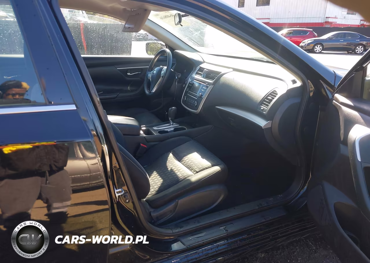 2017 Nissan Altima 2.5 S VIN:1N4AL3APXHN350412 - 5