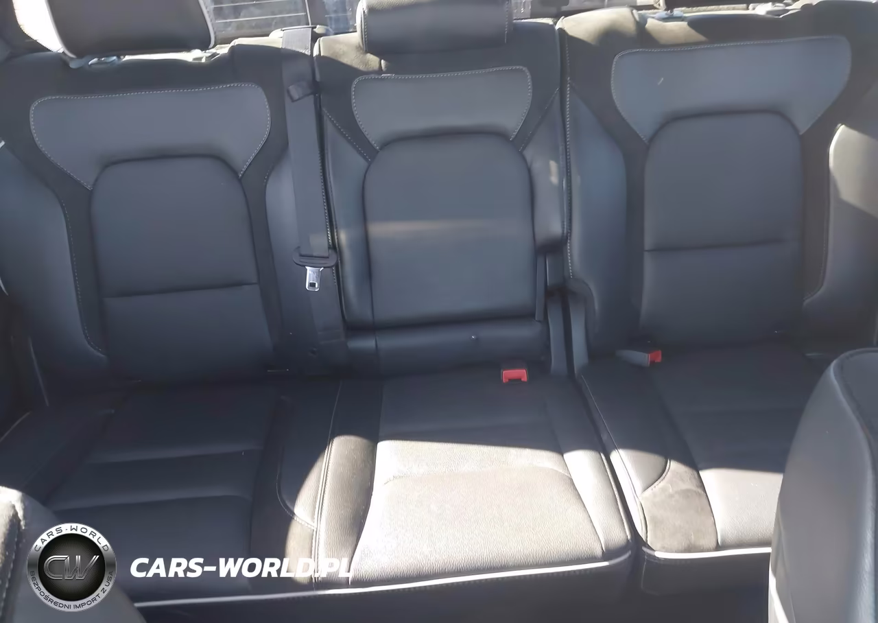 2026 Ram 1500 Laramie 4X4 5'7 Box VIN:3C6SRFJP8T4168362 - 21