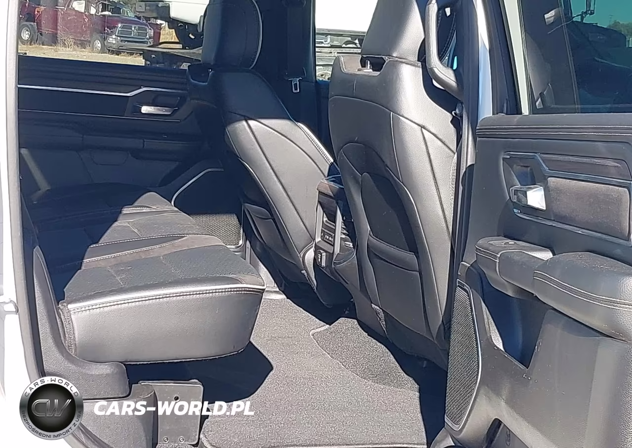 2026 Ram 1500 Laramie 4X4 5'7 Box VIN:3C6SRFJP8T4168362 - 8