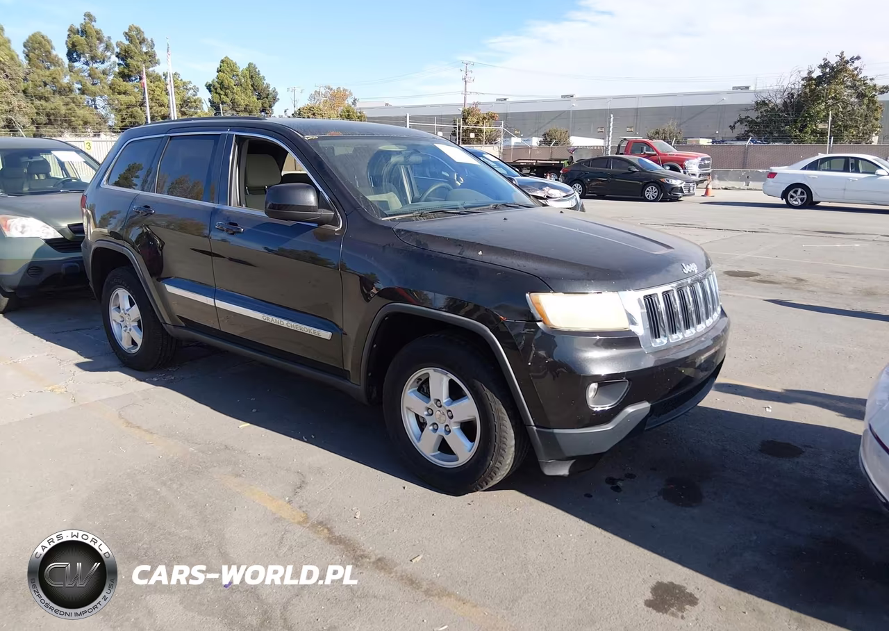 2013 Jeep Grand Cherokee Laredo – zdjęcie 1 z 11