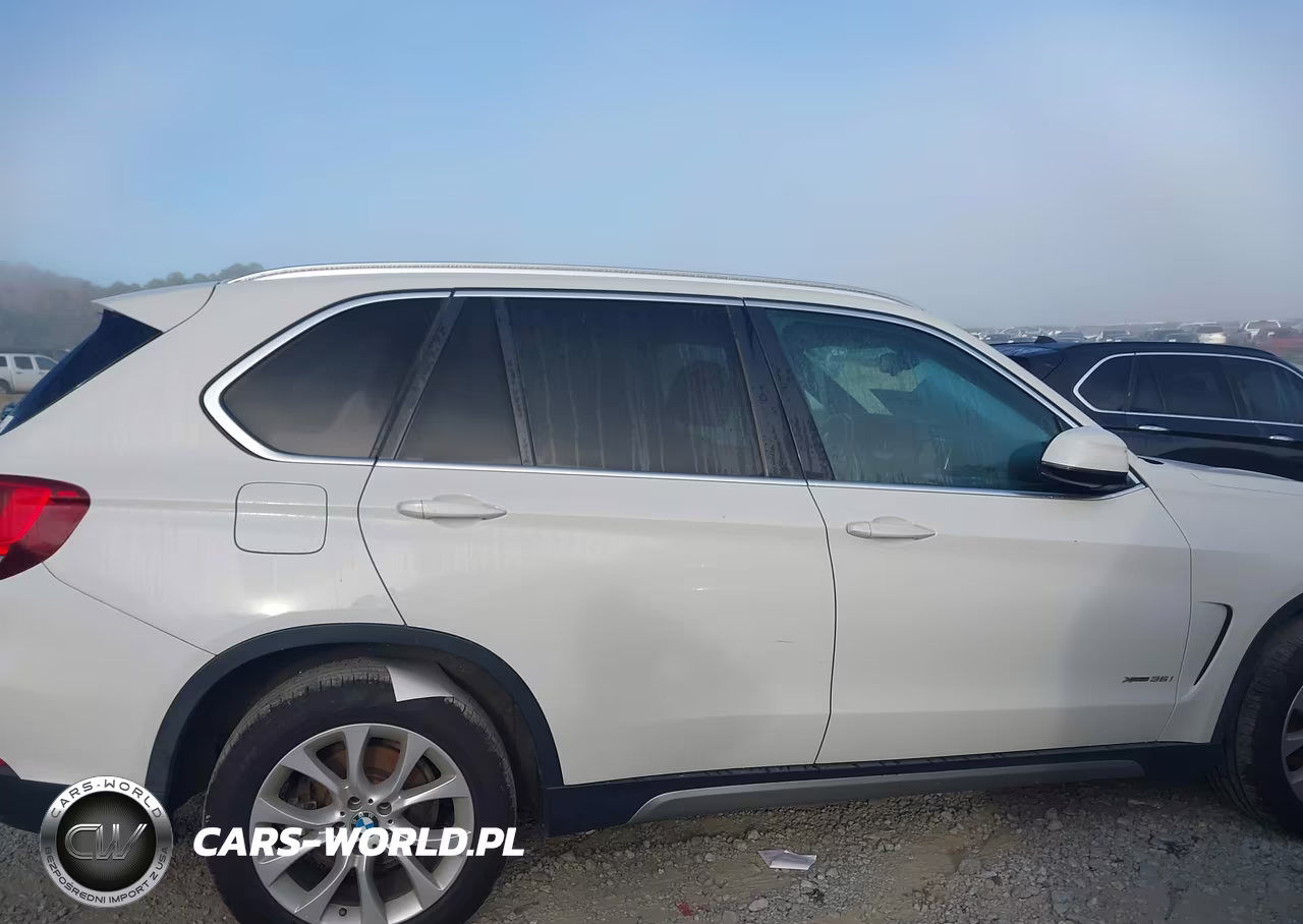 2018 BMW X5 xDrive35I VIN:5UXKR0C51J0X88678 - 13